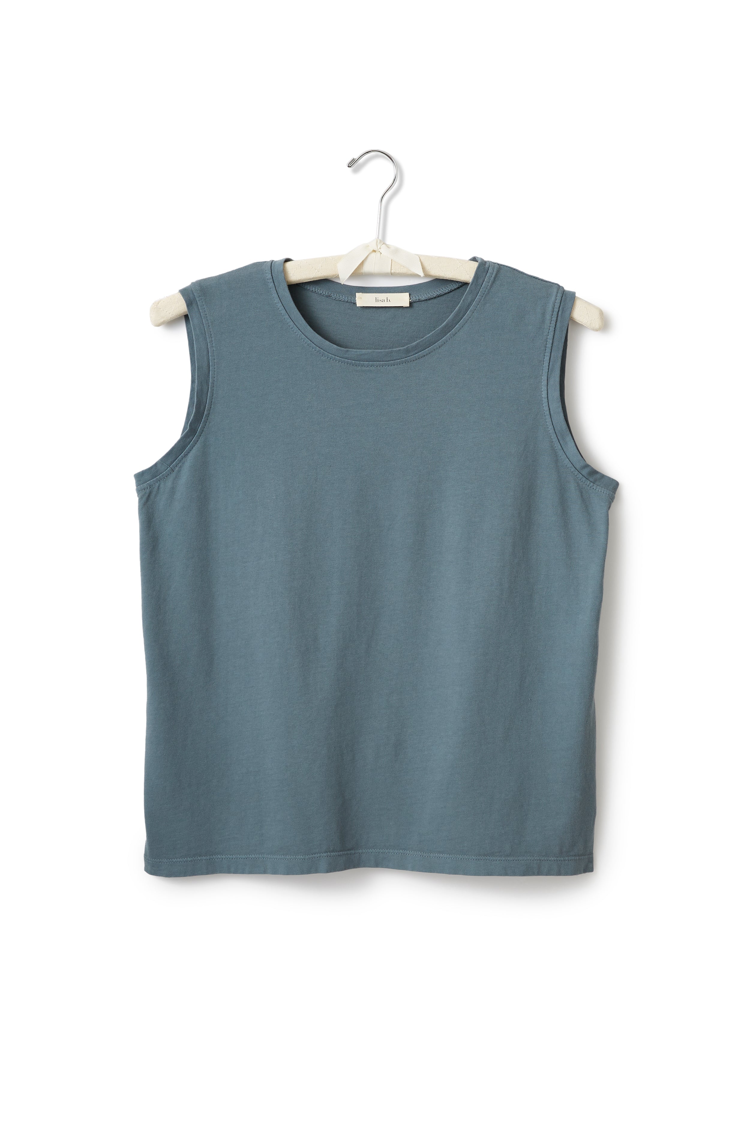 muscle tee shirt